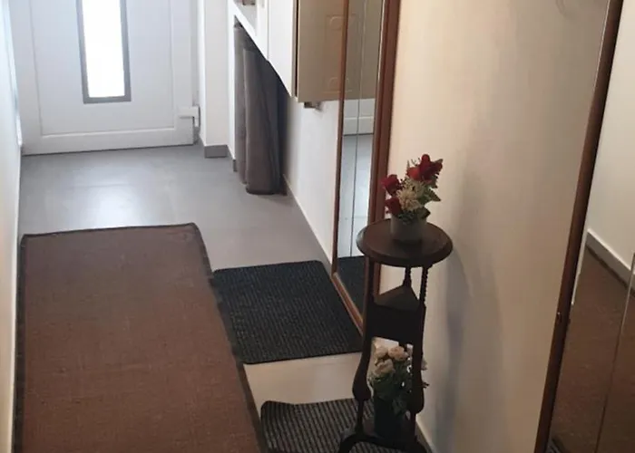 Cozy Leopoldstrasse -3,5 With Sauna And Garden Apartment Munich