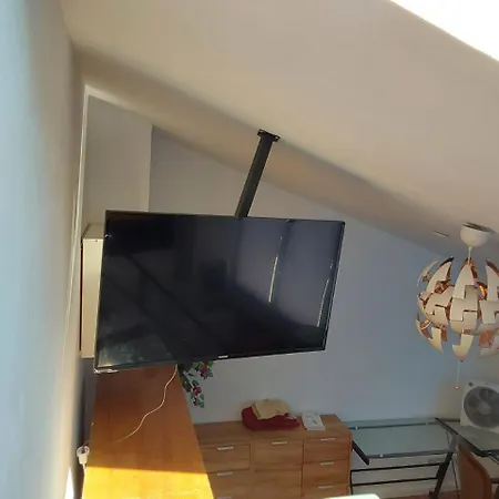 Cozy Leopoldstrasse -3,5 With Sauna And Garden