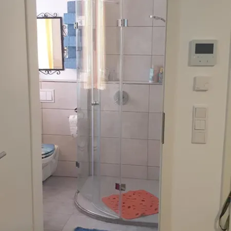 Cozy Leopoldstrasse -3,5 With Sauna And Garden Appartement *