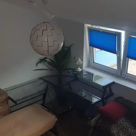 Cozy Leopoldstrasse -3,5 With Sauna And Garden Apartment Munich