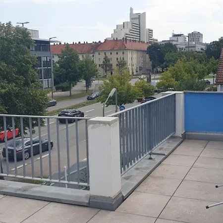 Cozy Leopoldstrasse -3,5 With Sauna And Garden München