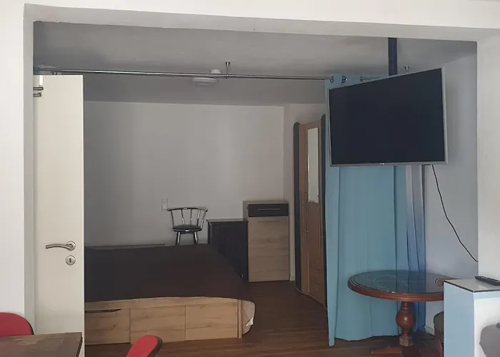 Appartement Cozy Leopoldstrasse -3,5 With Sauna And Garden Munich